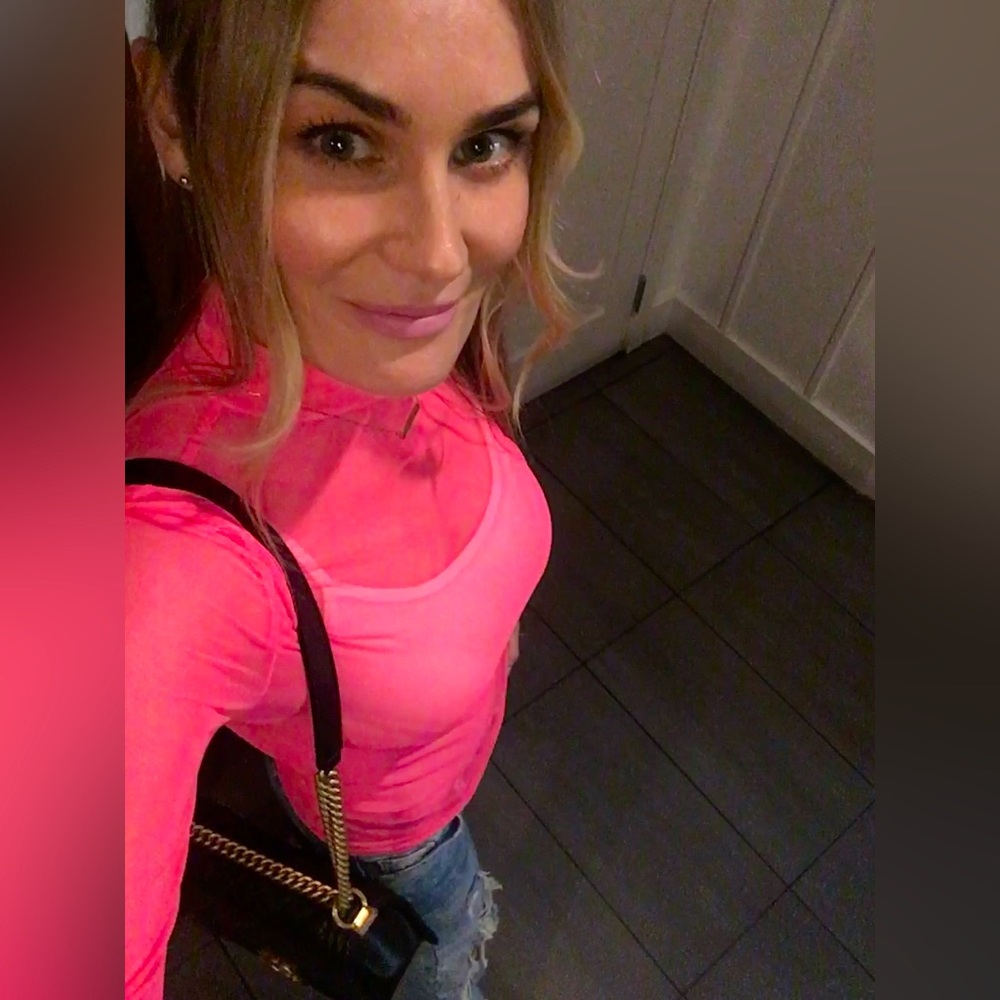 Meet your Posher, Monika